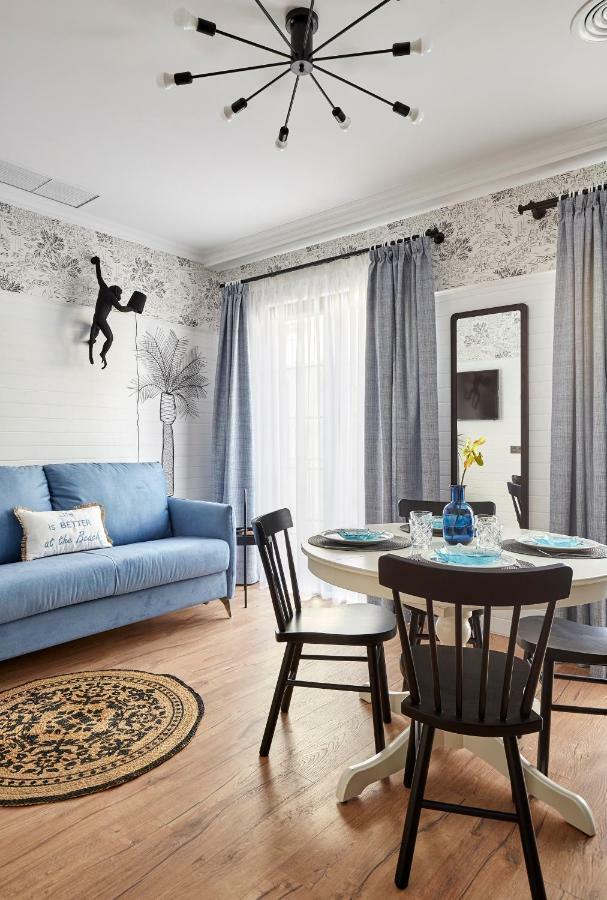 "Breeze" Aparthotel By Parrot'S House Lloret de Mar Ngoại thất bức ảnh