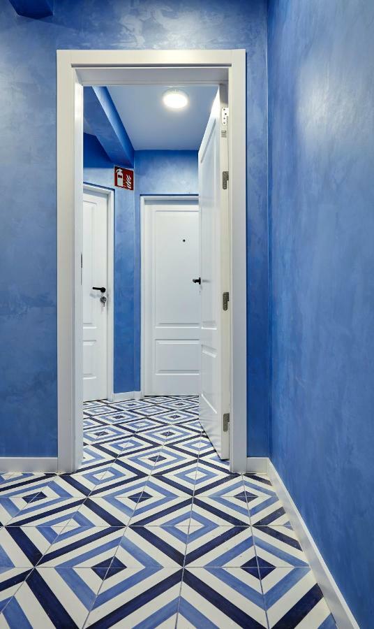 "Breeze" Aparthotel By Parrot'S House Lloret de Mar Ngoại thất bức ảnh